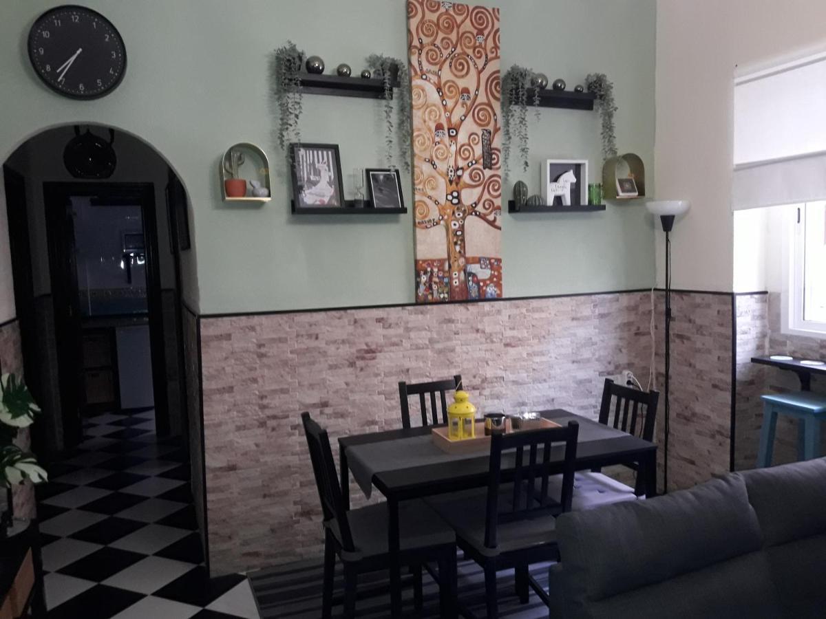 מאלגה Apartamento La Escapada מראה חיצוני תמונה