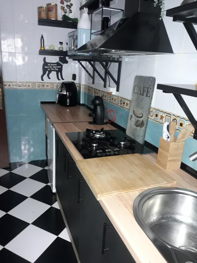 מאלגה Apartamento La Escapada מראה חיצוני תמונה
