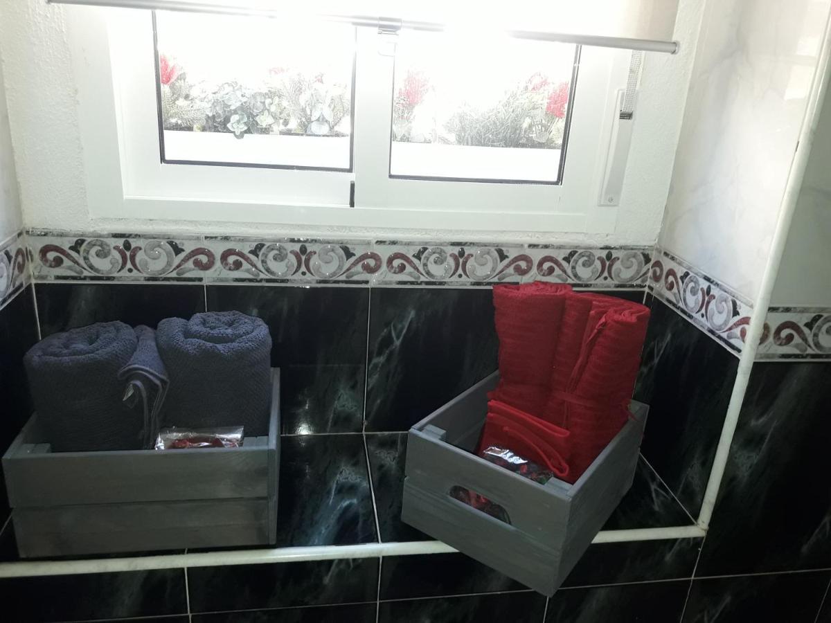 מאלגה Apartamento La Escapada מראה חיצוני תמונה