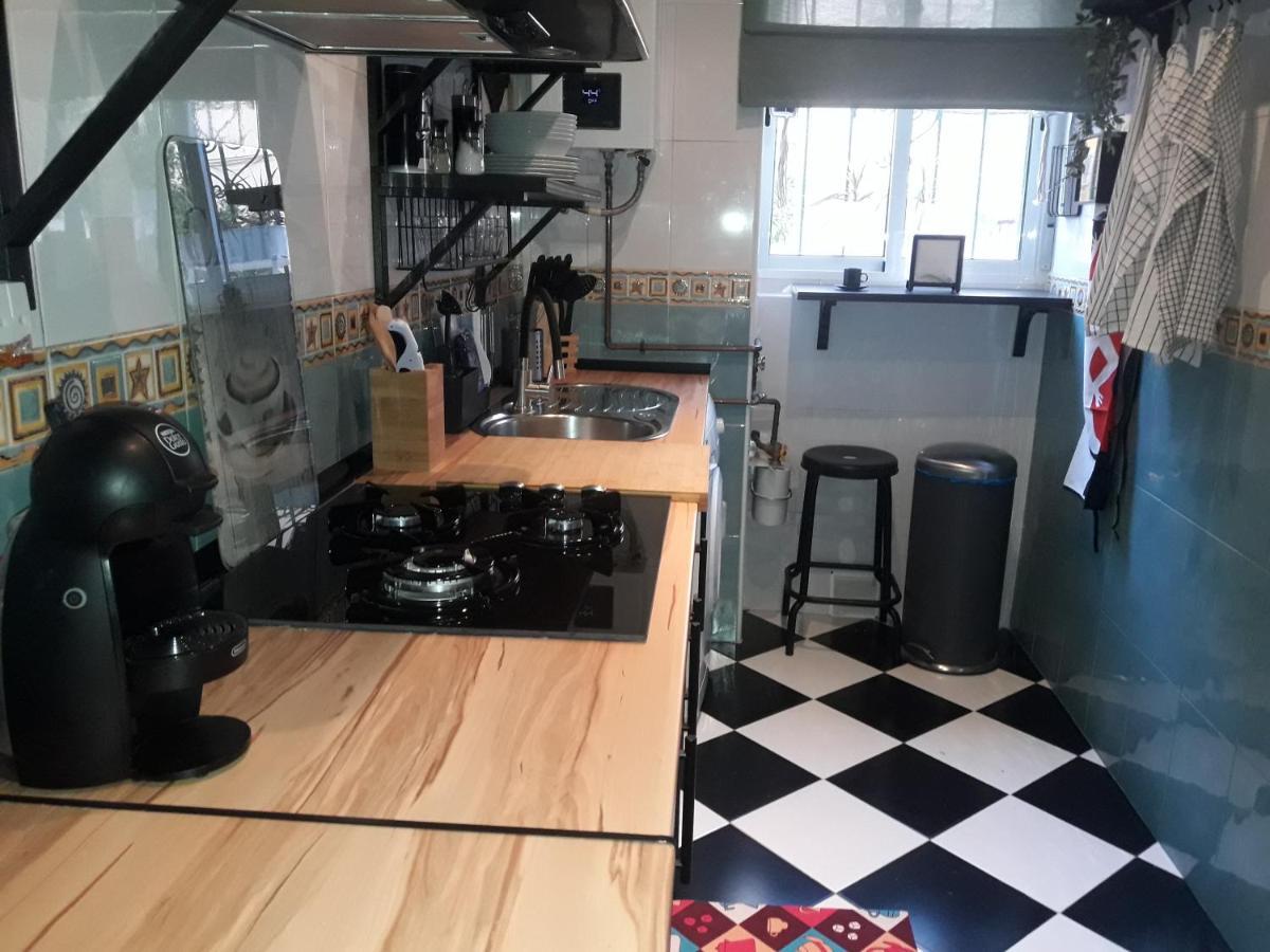 מאלגה Apartamento La Escapada מראה חיצוני תמונה